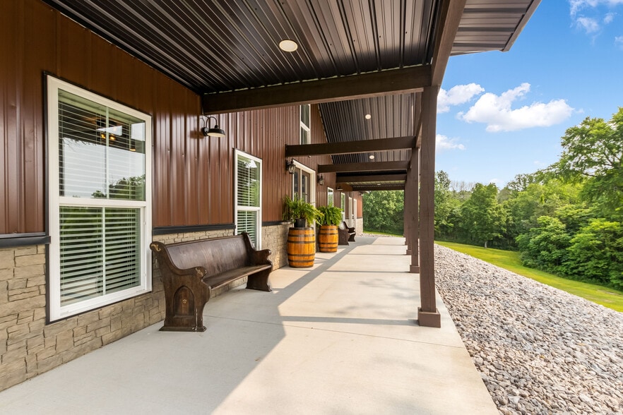 More Photos Of 1049 Oregon Rd, Lascassas Specialty For Sale