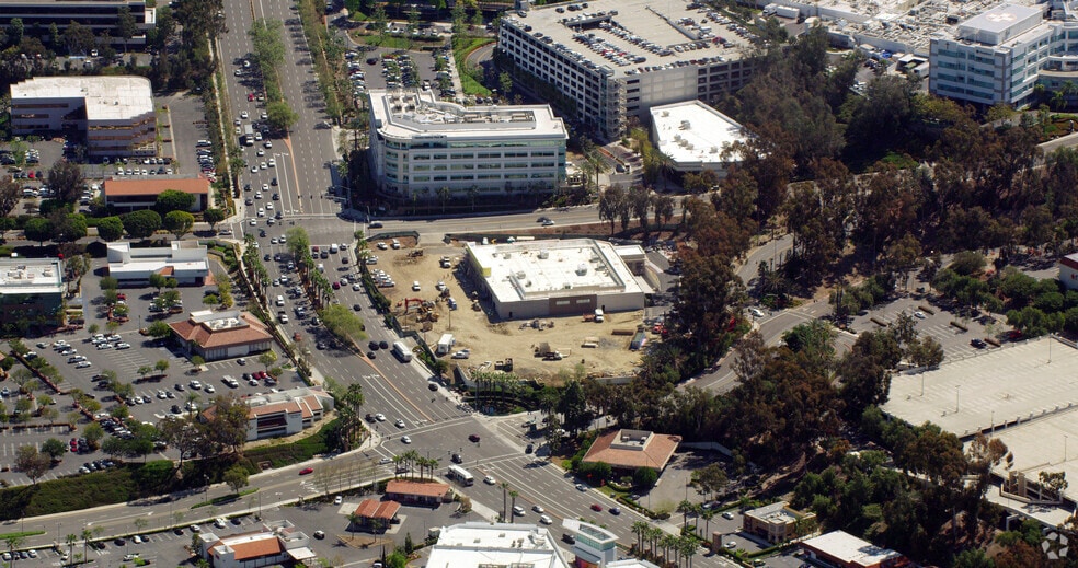 More Photos Of 26940 Crown Valley Pky, Mission Viejo General Retail For Lease