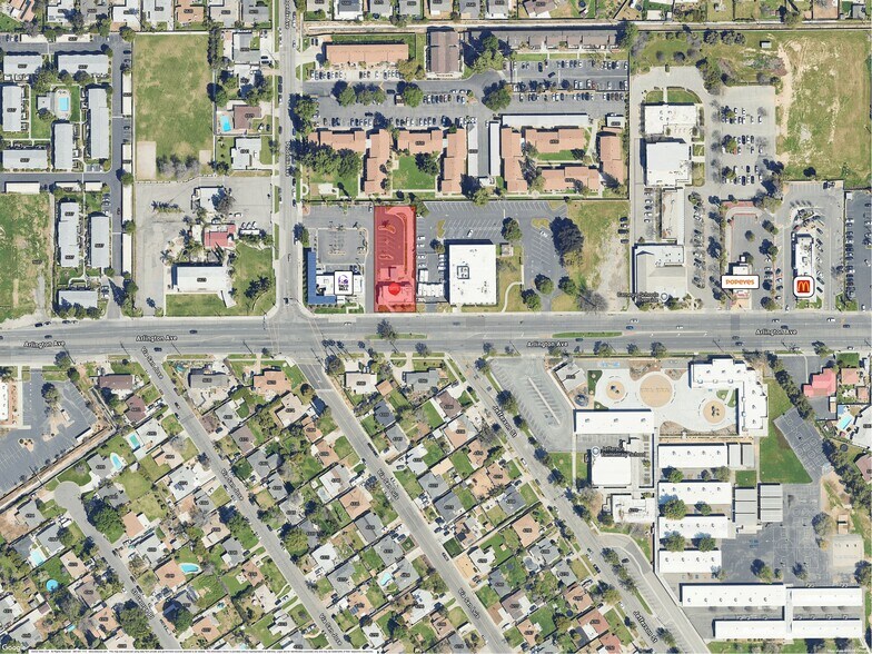 More Photos Of 5573 Arlington Ave, Riverside General Retail For Lease