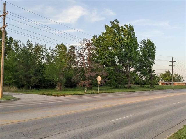 More Photos Of 211 Prospect Ave, Ponca City Land For Sale