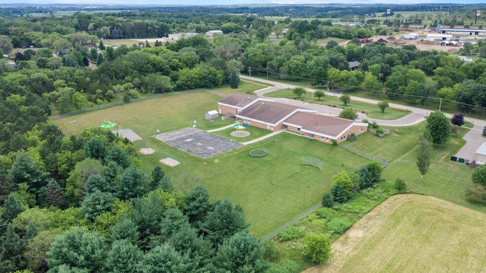 More Photos Of 414 S Church St, Endeavor Schools For Sale