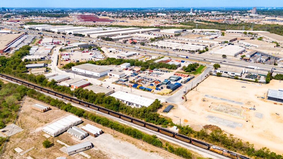 More Photos Of 3534-3542 Copeland Dr, San Antonio Light Manufacturing For Lease