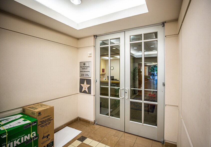 More Photos Of 9530 Cosner Dr, Fredericksburg Medical For Lease