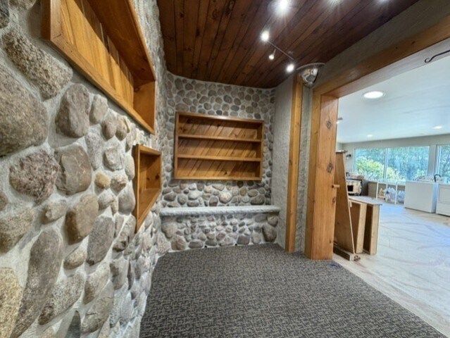 More Photos Of 3001 Michigan Ave, Stevens Point Freestanding For Lease