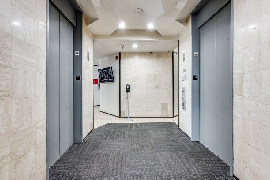 More Photos Of 2616 S Loop W, Houston Office For Lease