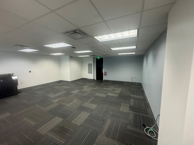 More Photos Of 1208 E Kennedy Blvd, Tampa Apartments For Lease
