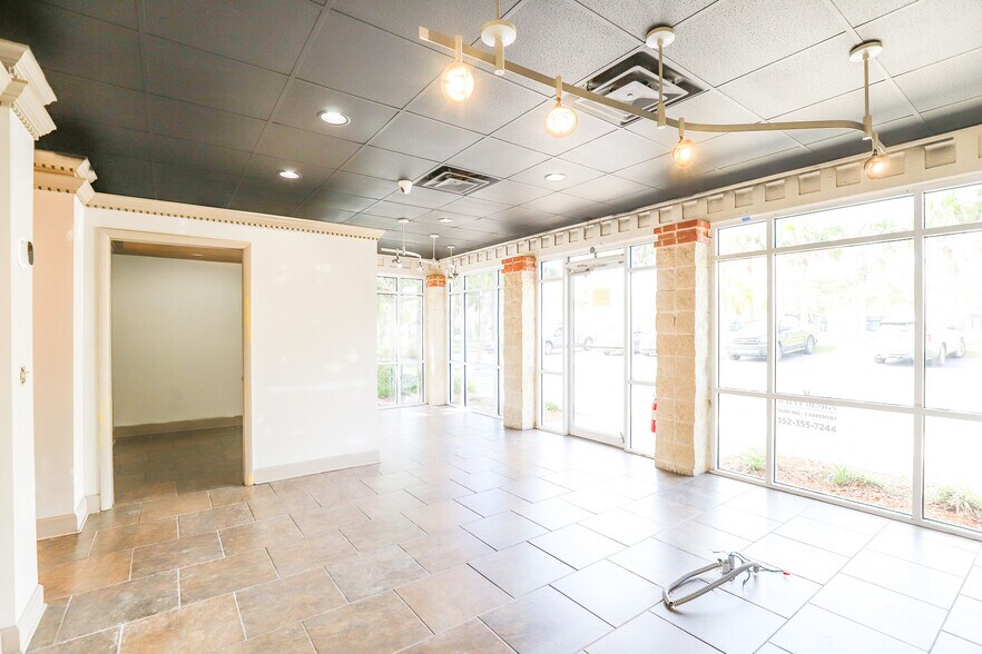 More Photos Of 3545 SW 34th St, Gainesville Unknown For Lease