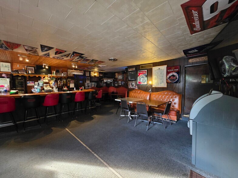 More Photos Of 7850 NY-5, Saint Johnsville Restaurant For Sale