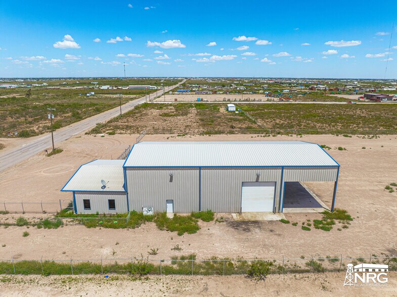 More Photos Of TBD Lot 4 W 42nd St, Odessa Warehouse For Lease