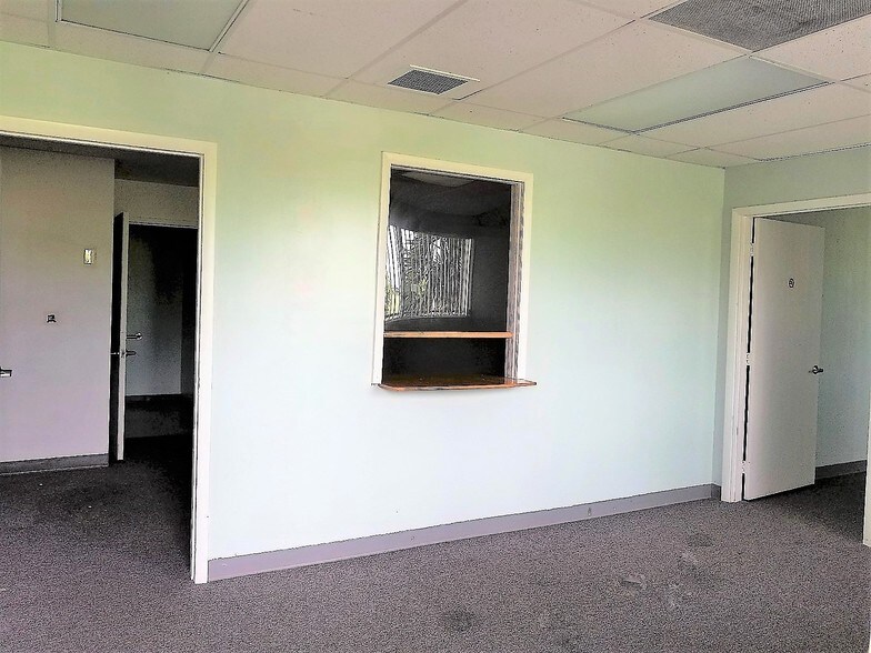 More Photos Of 13205-13255 SW 137th Ave, Miami Storefront Retail Office For Lease