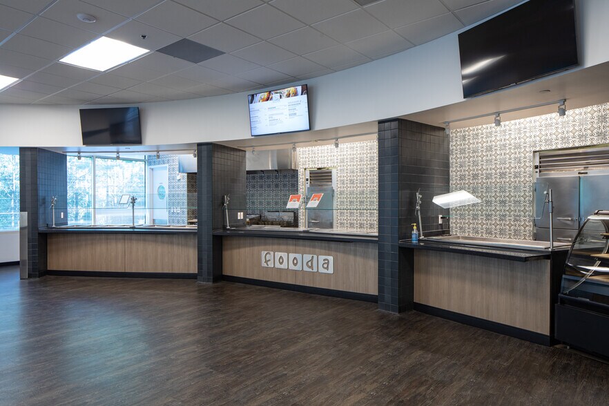 More Photos Of 5995 Windward Pky, Alpharetta Office For Lease