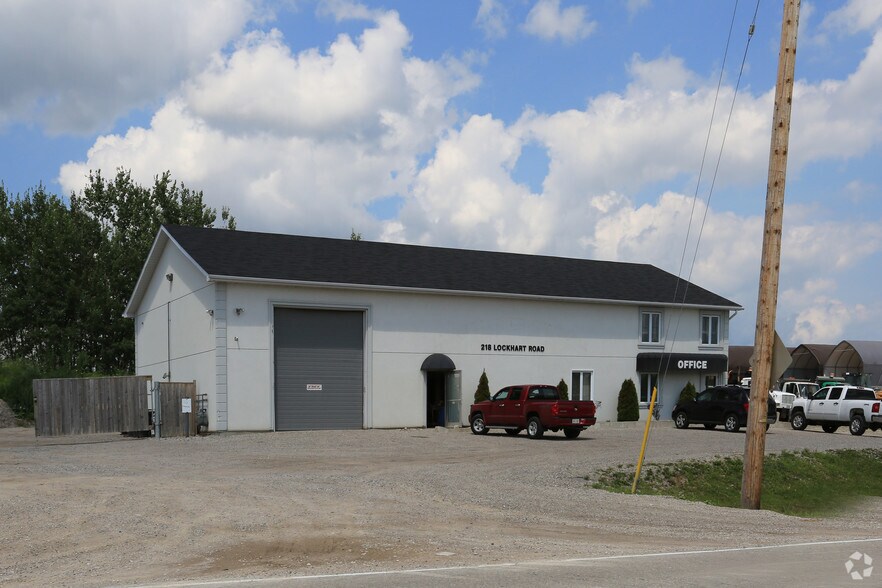 Primary Photo Of 218 Lockhart Rd, Barrie Service For Sale
