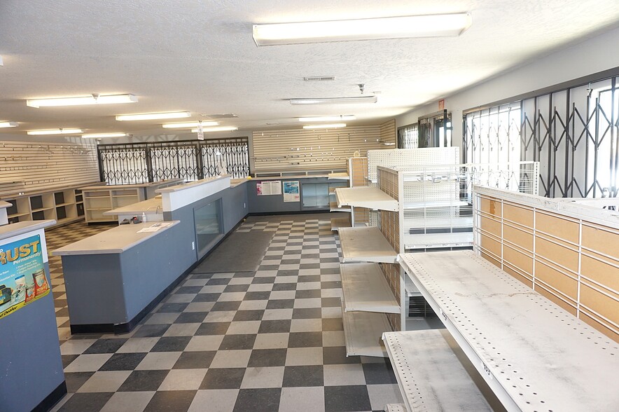 More Photos Of 11810 I Ave, Hesperia Warehouse For Sale