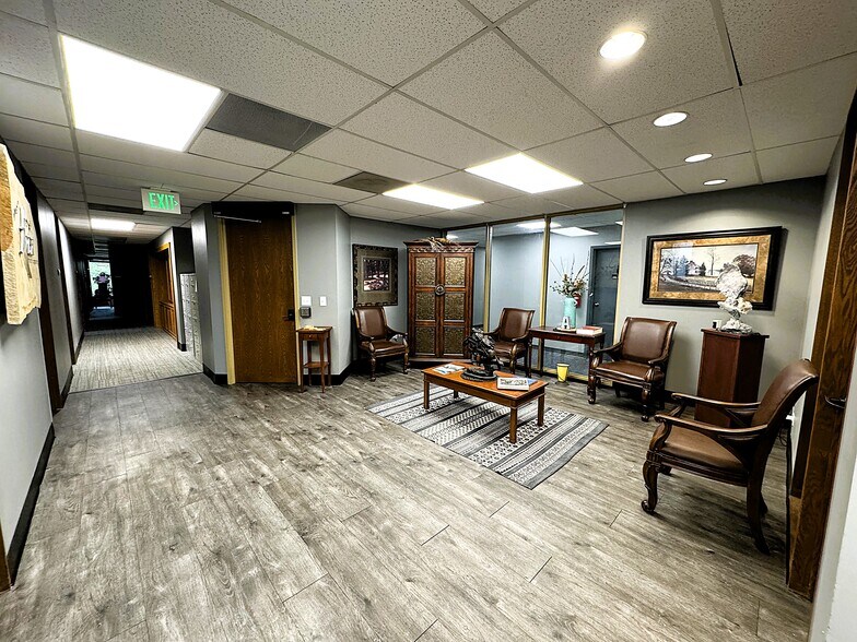 More Photos Of 2 Inverness Dr E, Englewood Medical For Sale