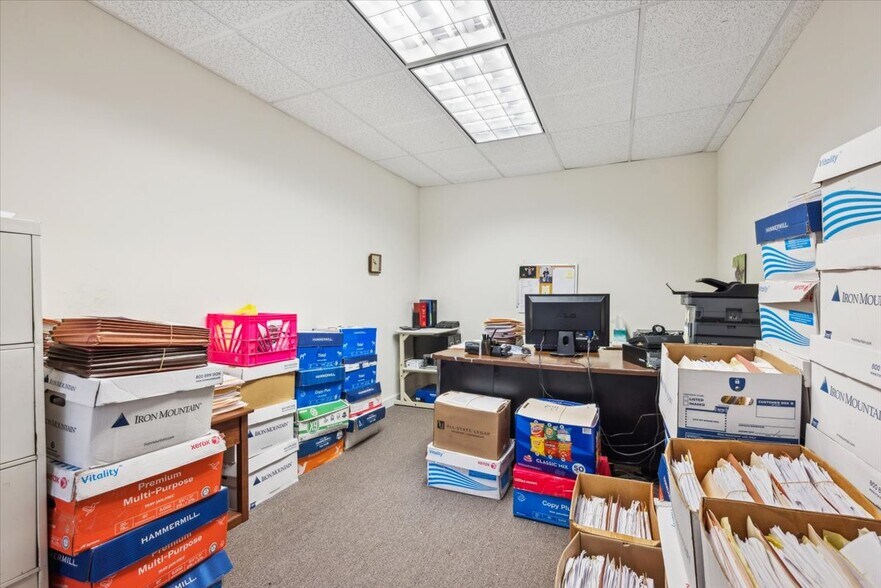 More Photos Of 1 Eastern Ave, Somerville Office For Sale