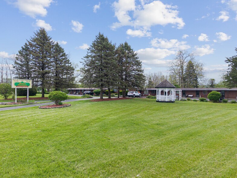 Primary Photo Of 2100 W Genesee Tpke, Camillus Hospitality For Sale