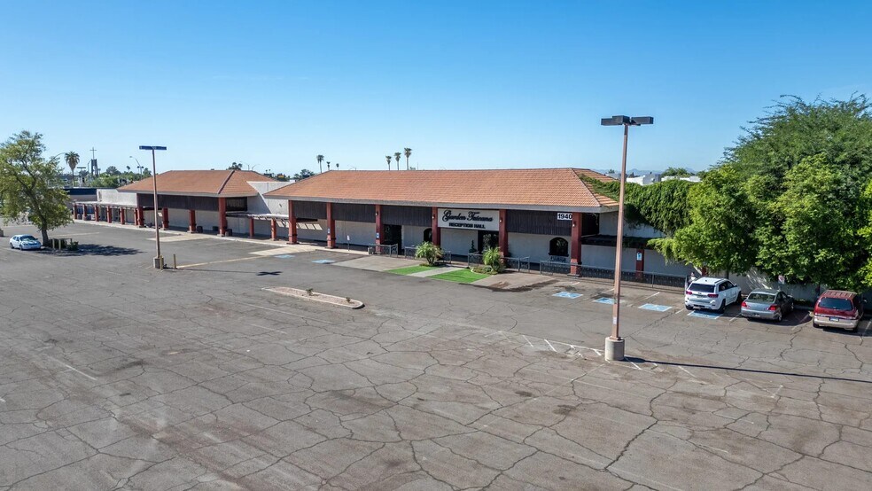 More Photos Of 1902-1940 E Main St, Mesa Storefront For Sale