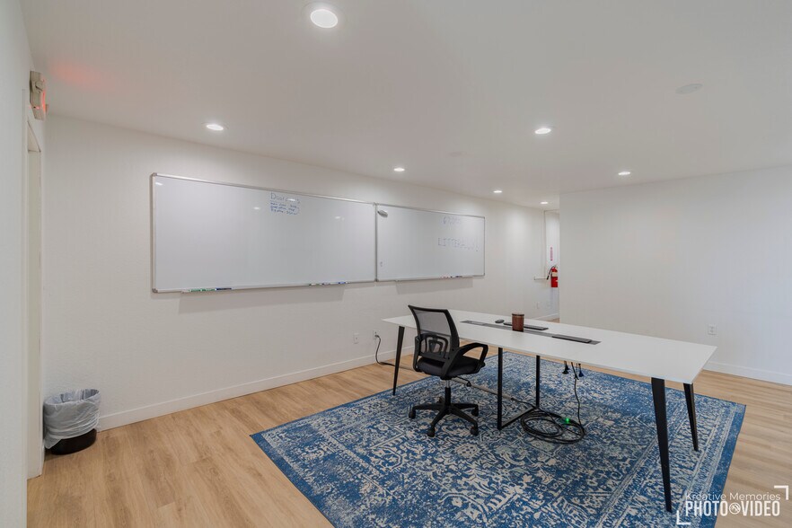 More Photos Of 612 Sinclair St, Gillette Industrial For Sale