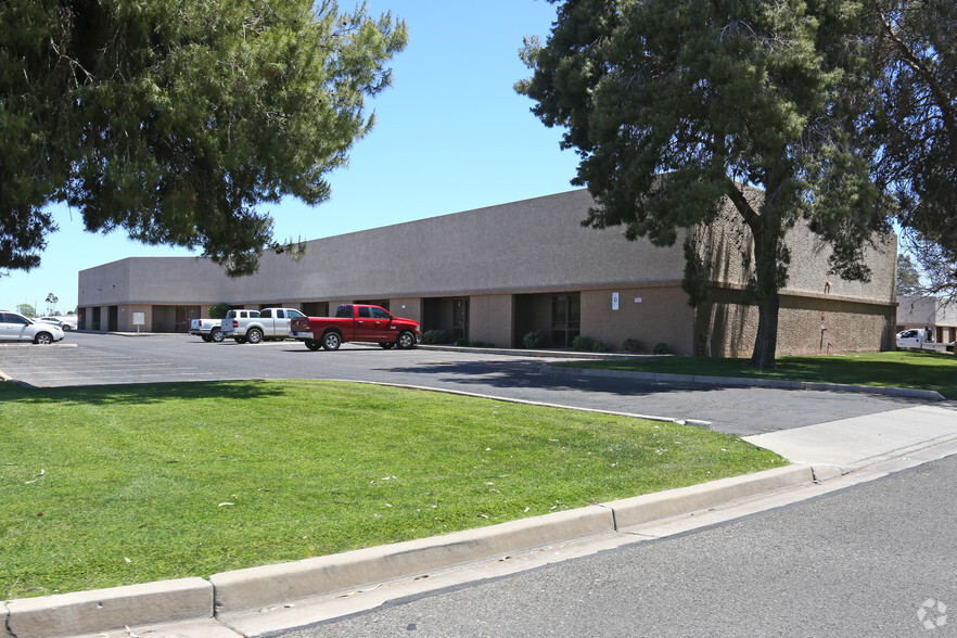 Primary Photo Of 3637 W Roanoke Ave, Phoenix Warehouse For Lease