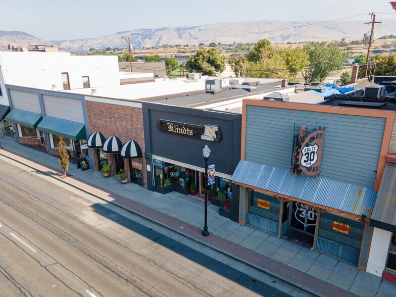 More Photos Of 315 E 2nd St, The Dalles General Retail For Sale