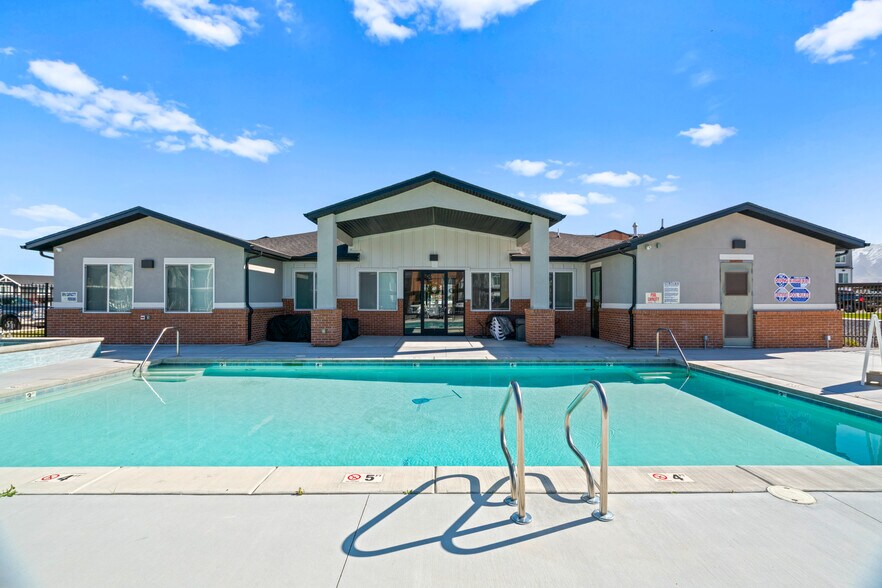 More Photos Of 1241 N Lexington Greens Dr, Tooele Apartments For Sale