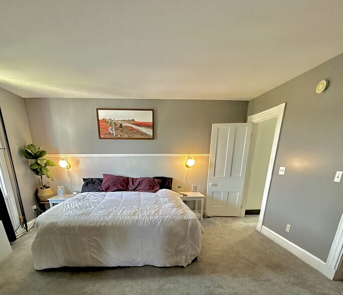 More Photos Of 289 Common Rd, Union General Retail For Sale