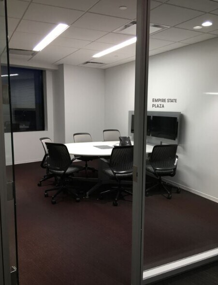 More Photos Of 66 S Pearl St, Albany Office For Lease