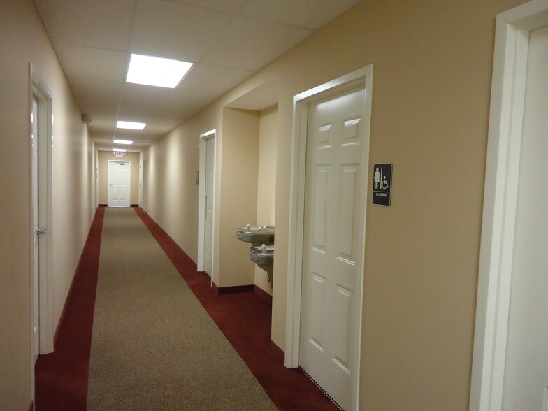 More Photos Of 3860 Race Rd, Cincinnati Medical For Sale