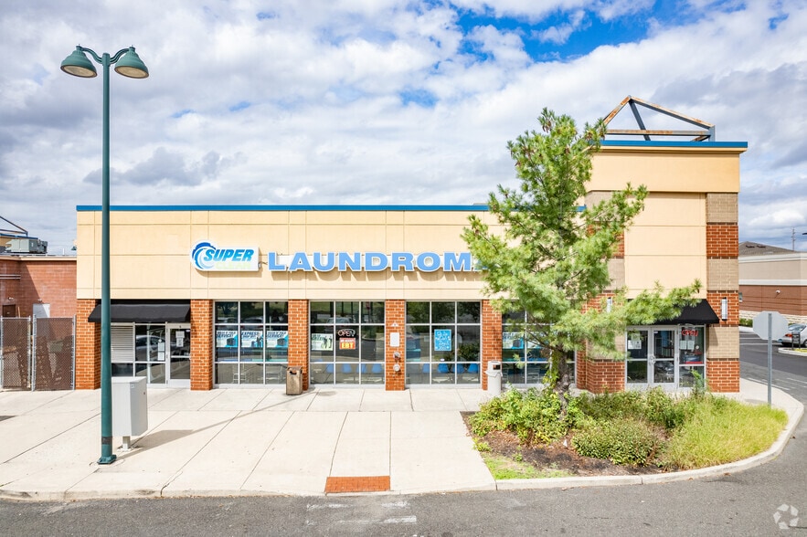 More Photos Of 4376 Route 130, Willingboro General Retail For Lease