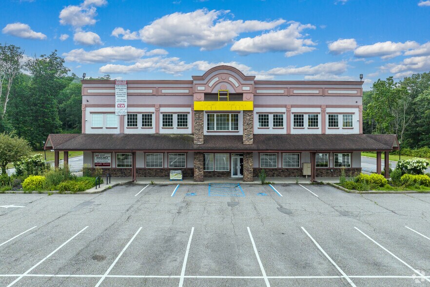 More Photos Of 22 US Highway 6, Port Jervis General Retail For Lease