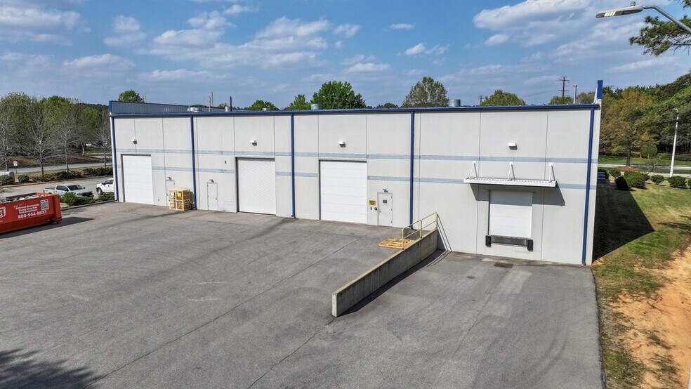 More Photos Of 101 Green Trace Ct, Garner Warehouse For Sale