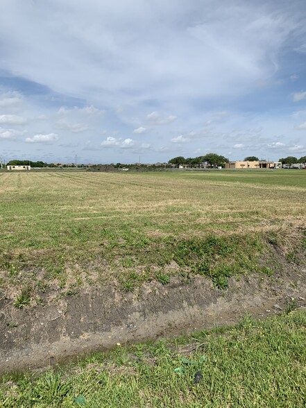 Primary Photo Of 0 Main And 24th St, La Porte Land For Sale