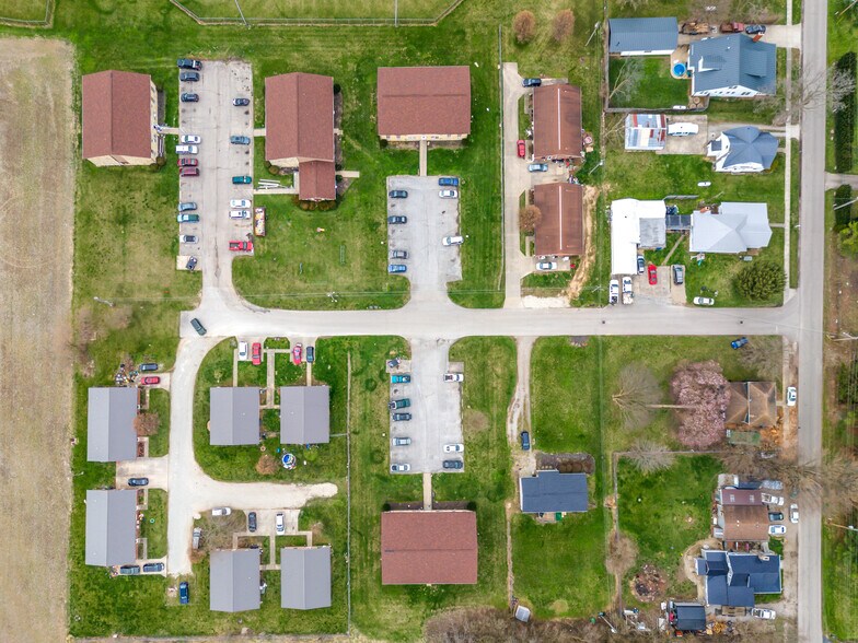 More Photos Of 136 Bryan St, West College Corner Apartments For Sale