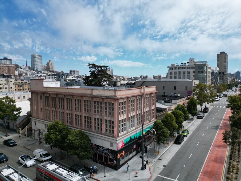 More Photos Of 1946 Van Ness Ave, San Francisco Loft Creative Space For Sale