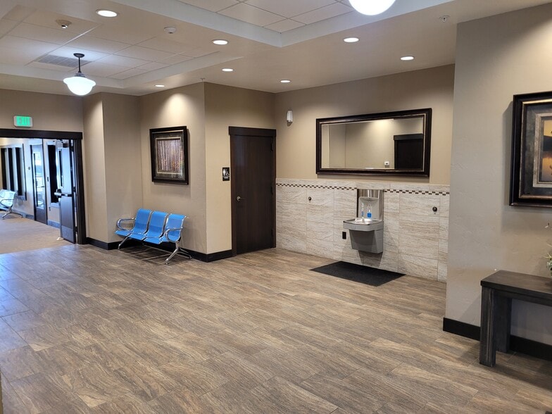More Photos Of 36 Professional Plz, Rexburg Office For Lease