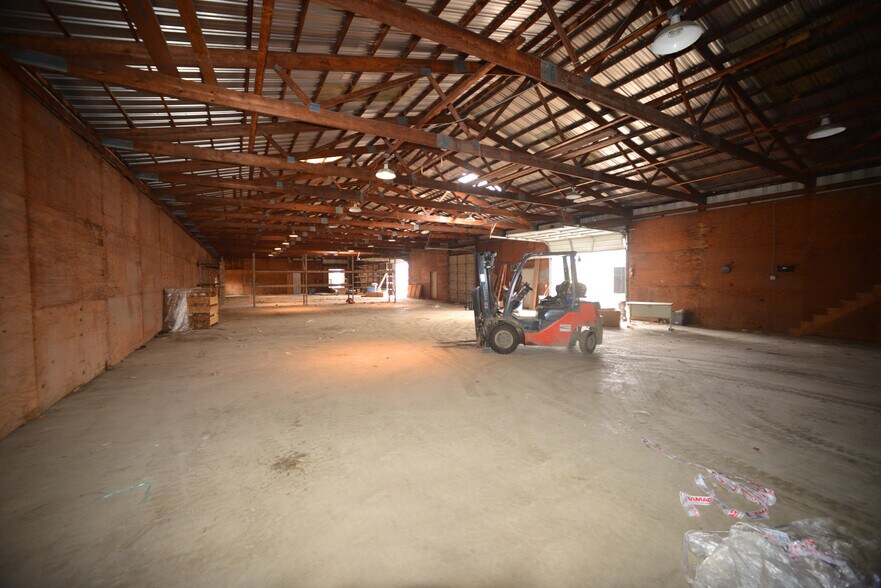 More Photos Of 8012-8022 Centreville Rd, Manassas Park, Manassas Park General Retail For Lease