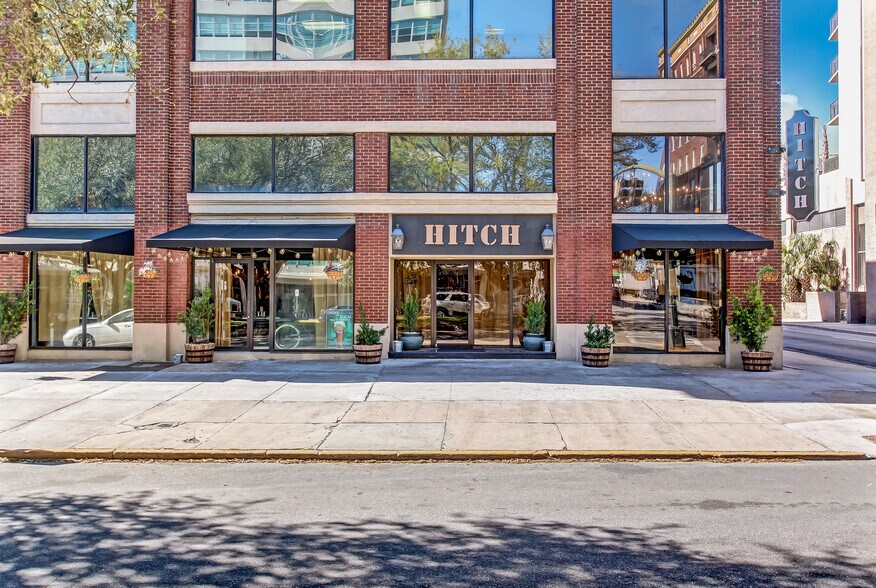 More Photos Of 300 Drayton St, Savannah Office Residential For Sale