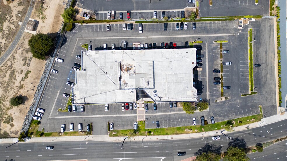 More Photos Of 1855 W Katella Ave, Orange Office Residential For Lease