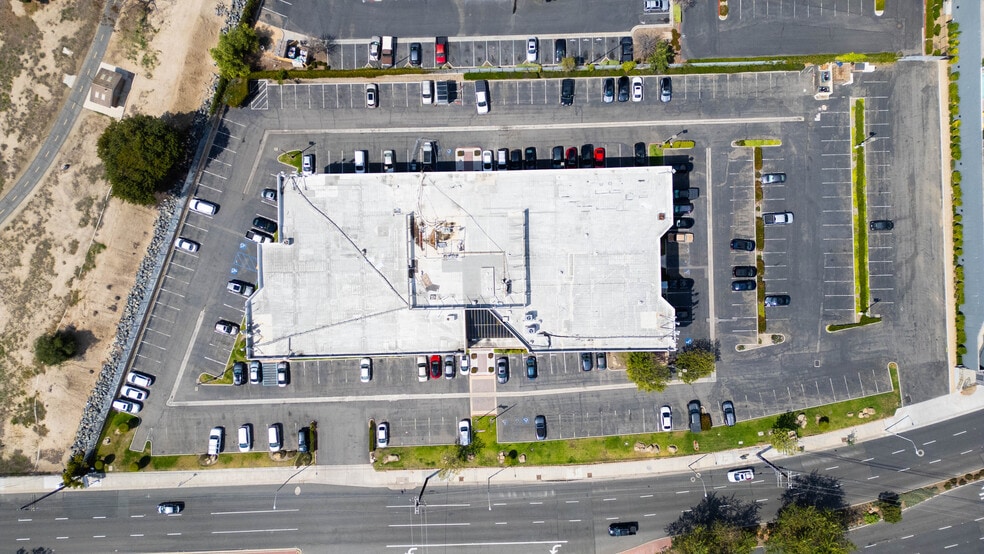 More Photos Of 1855 W Katella Ave, Orange Office Residential For Lease