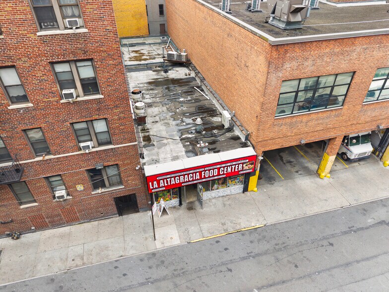 More Photos Of 7-9 Hillside Ave, Ny Convenience Store For Sale