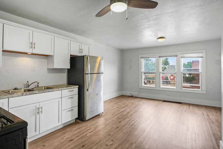 More Photos Of 516 S Park St, Madison Apartments For Sale