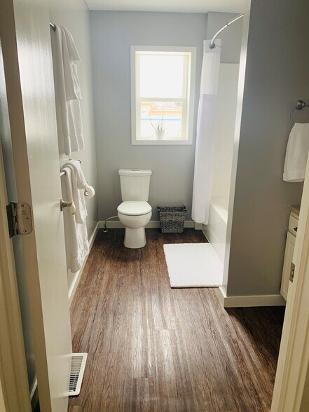 More Photos Of 108 S Main St, Scottville Storefront Retail Residential For Sale