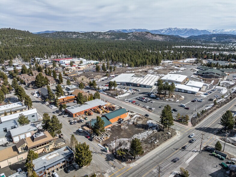 More Photos Of 283 Sierra Manor Rd, Mammoth Lakes Freestanding For Sale