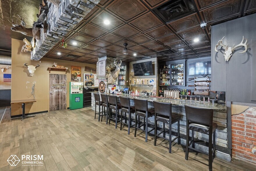 More Photos Of 1332-1336 P St, Lincoln Storefront Retail Office For Sale