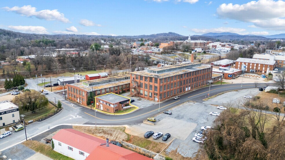 Primary Photo Of 580 Grove St, Bedford Showroom For Sale