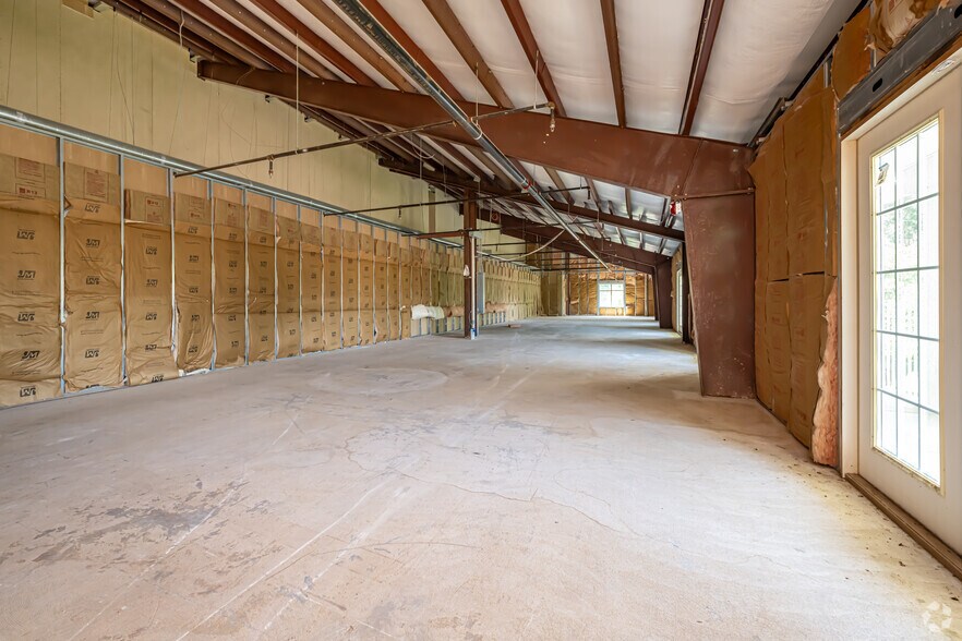 More Photos Of 14055 Seaway Rd, Gulfport Medical For Lease