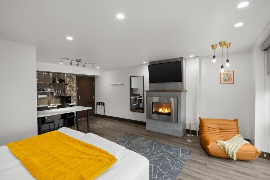 More Photos Of 120 2nd St, Juneau Hotel For Sale