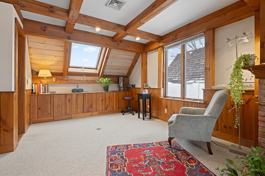 More Photos Of 68 Lyme Rd, Hanover Office Residential For Sale