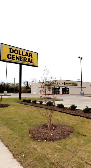 More Photos Of 237 Cass Rd, Slatyfork Freestanding For Sale