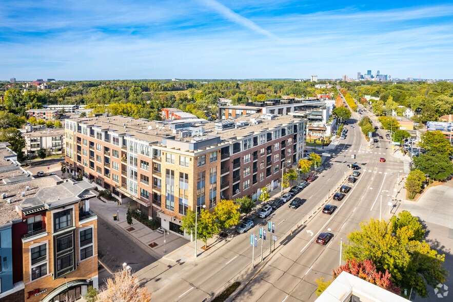 More Photos Of 4500 Excelsior Blvd, St Louis Park Apartments For Sale
